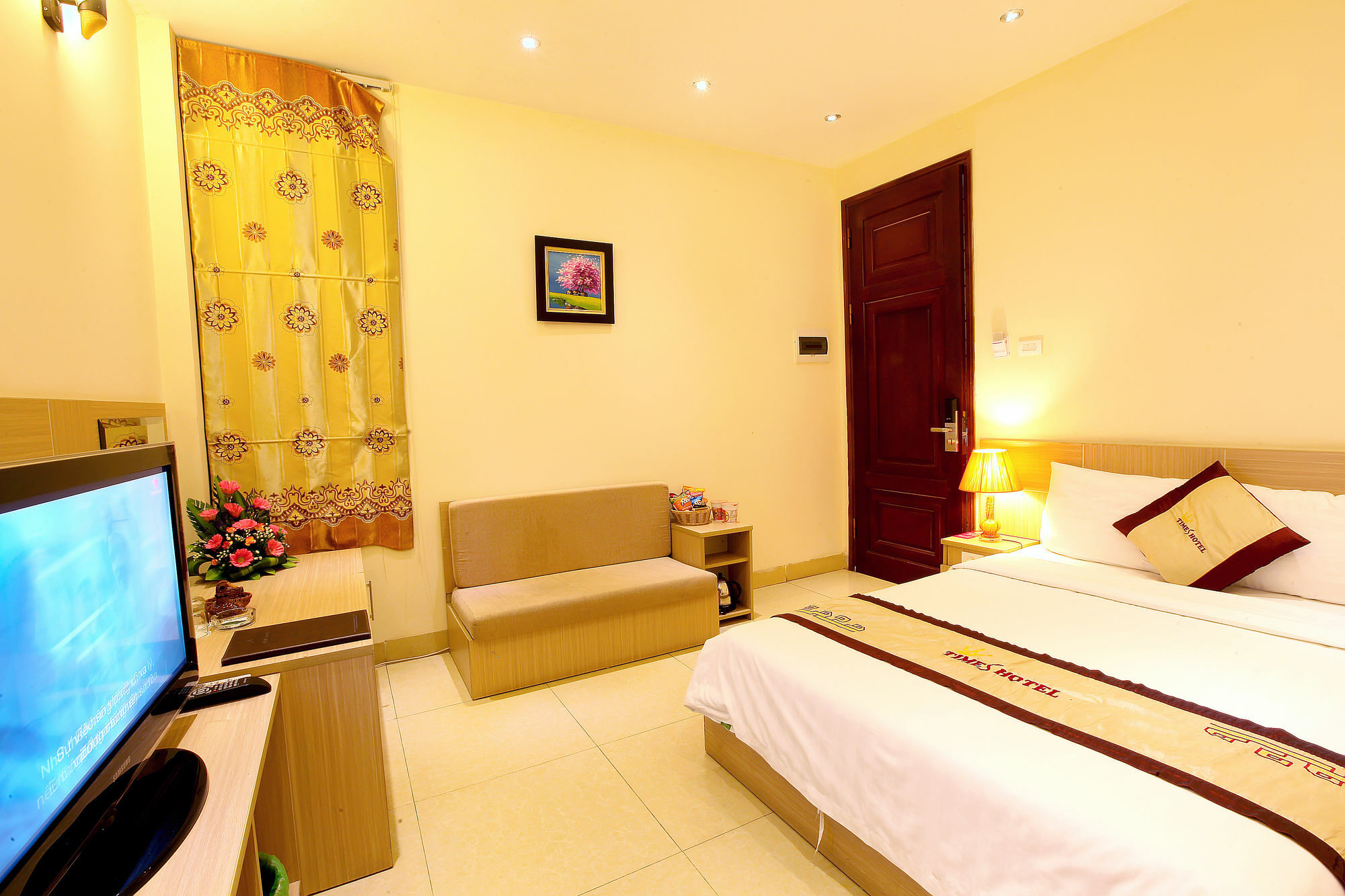 Times 2* Hà Nội